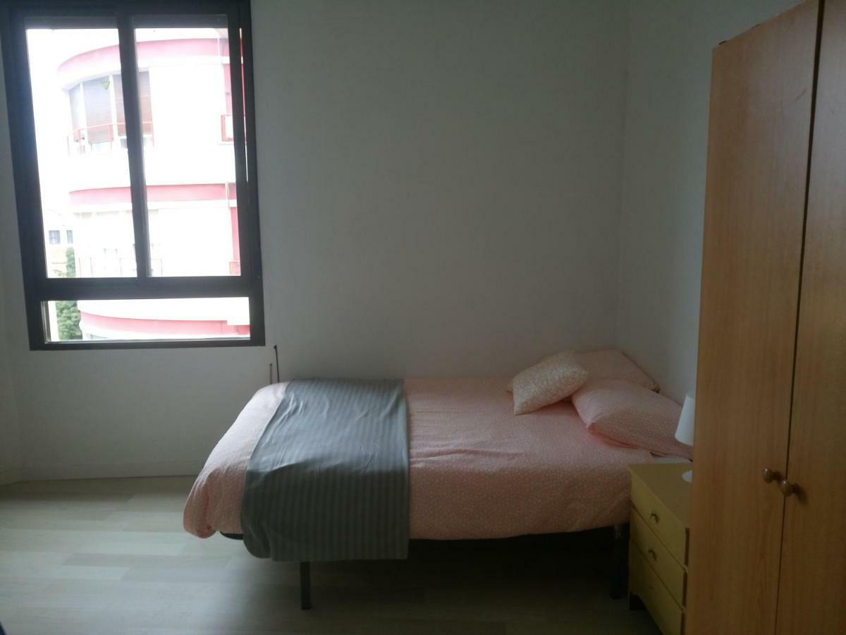 Bilbao Habitaciones Екстериор снимка